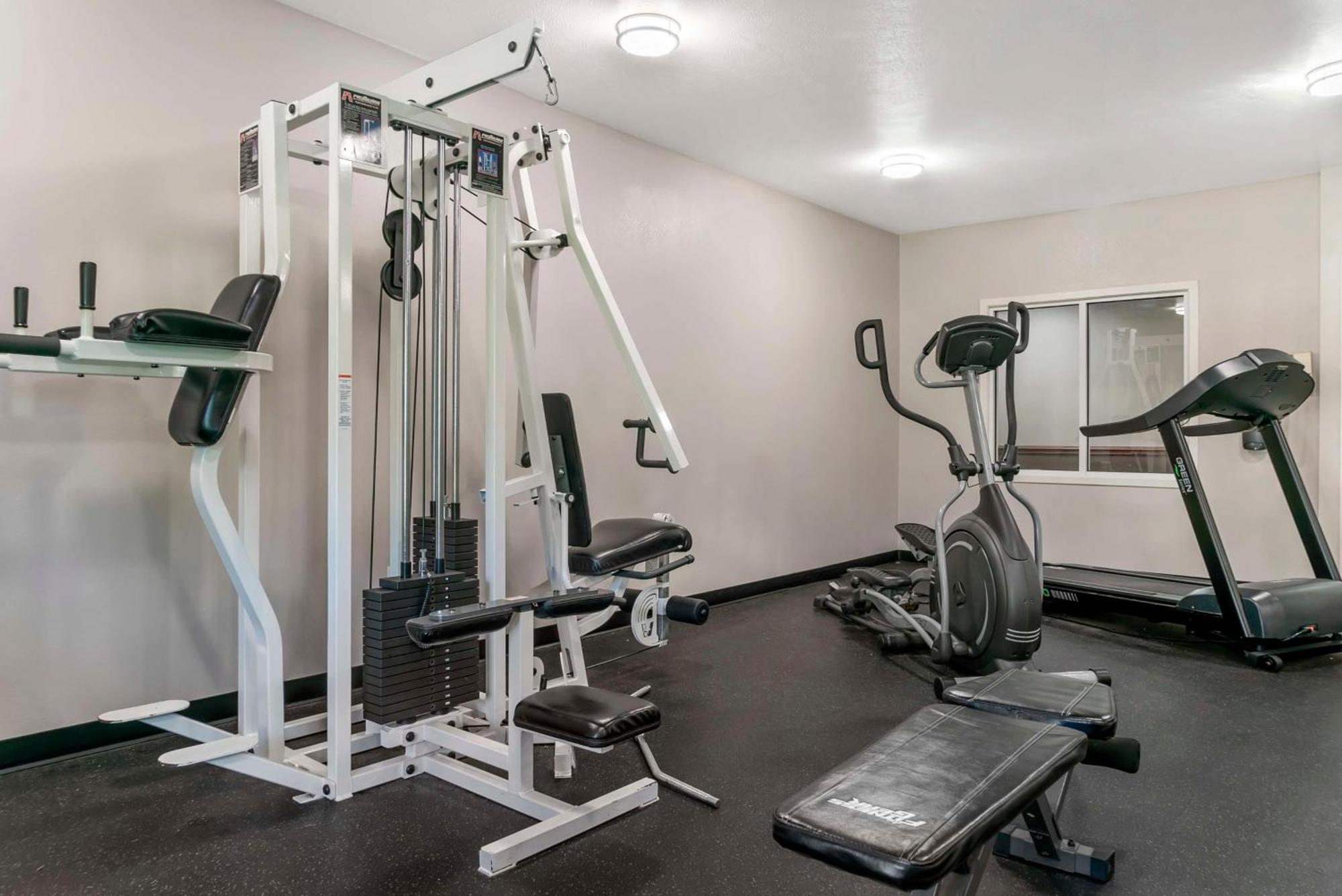 Best Western Beacon Inn Гранд-Хейвен Экстерьер фото